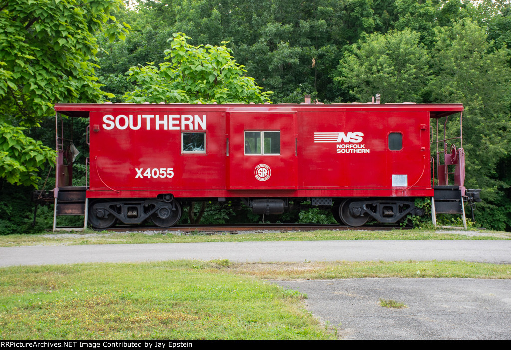 SOU x4055 is on display at High Bridge Park 